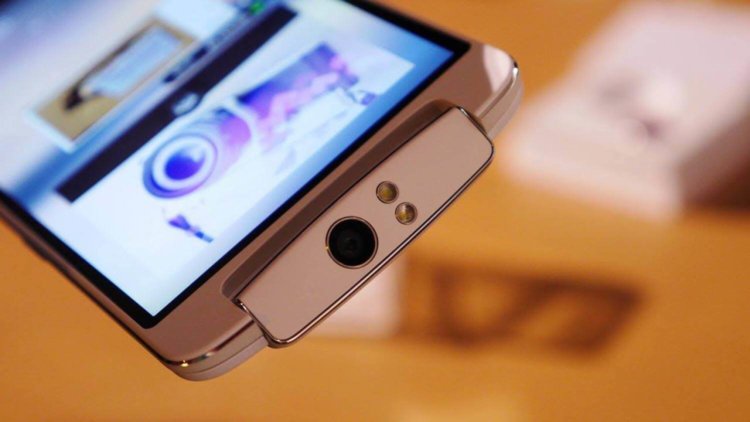 OPPO готовится показать новый смартфон с необычным дизайном. OPPO готовится показать новый смартфон с необычным дизайном. Фото.