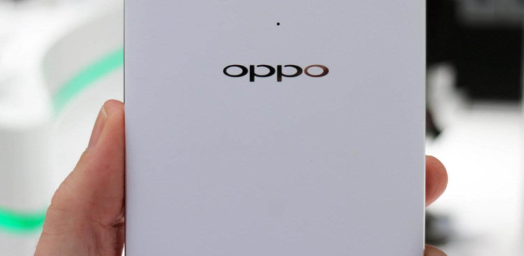 Сталь или литиевый сплав? OPPO предлагает два варианта корпуса для N3. Фото.