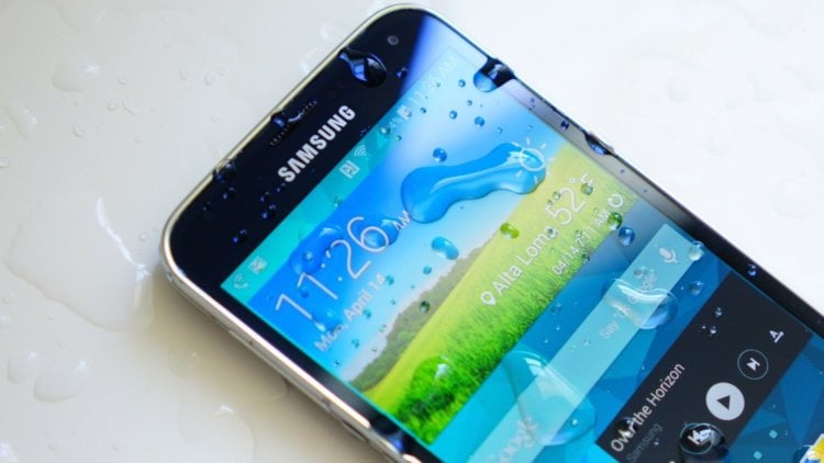 5 замечательных устройств, которые так и не стали реальностью. Samsung Galaxy F. Фото.