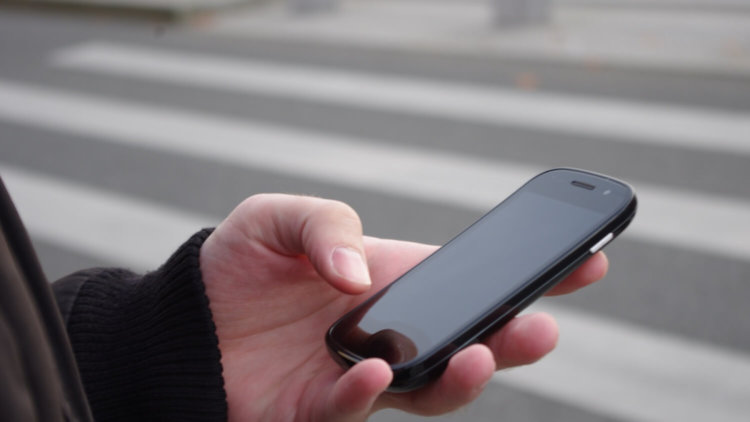 Взгляд в прошлое: история линейки смартфонов Nexus. Nexus S. Взгляд в прошлое: история линейки смартфонов Nexus. Nexus S. Фото.