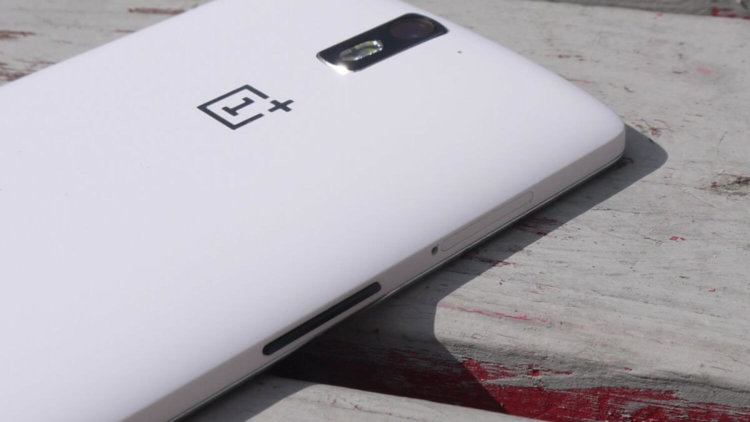 OnePlus Two уже в понедельник? OnePlus Two уже в понедельник? Фото.