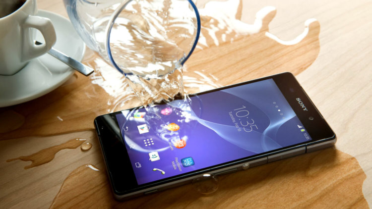 Утечки рушат надежды на заметный прогресс Sony Xperia Z5. Фото.