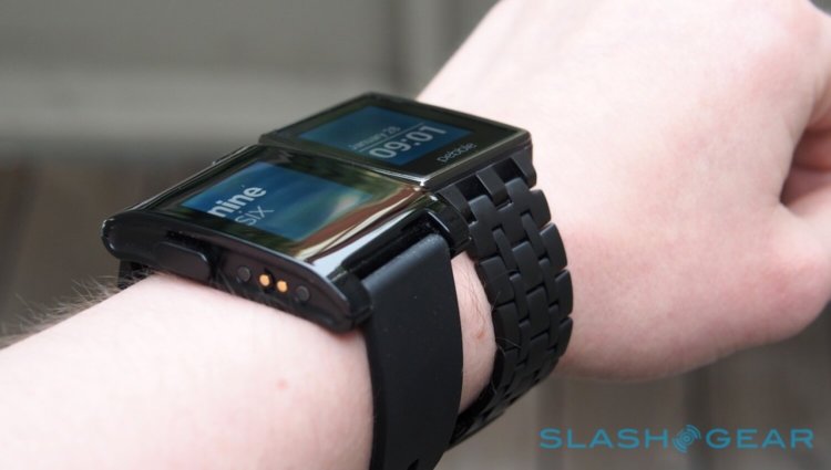 Революцию в носимой электронике совершит… Pebble? Революцию в носимой электронике совершит… Pebble? Фото.