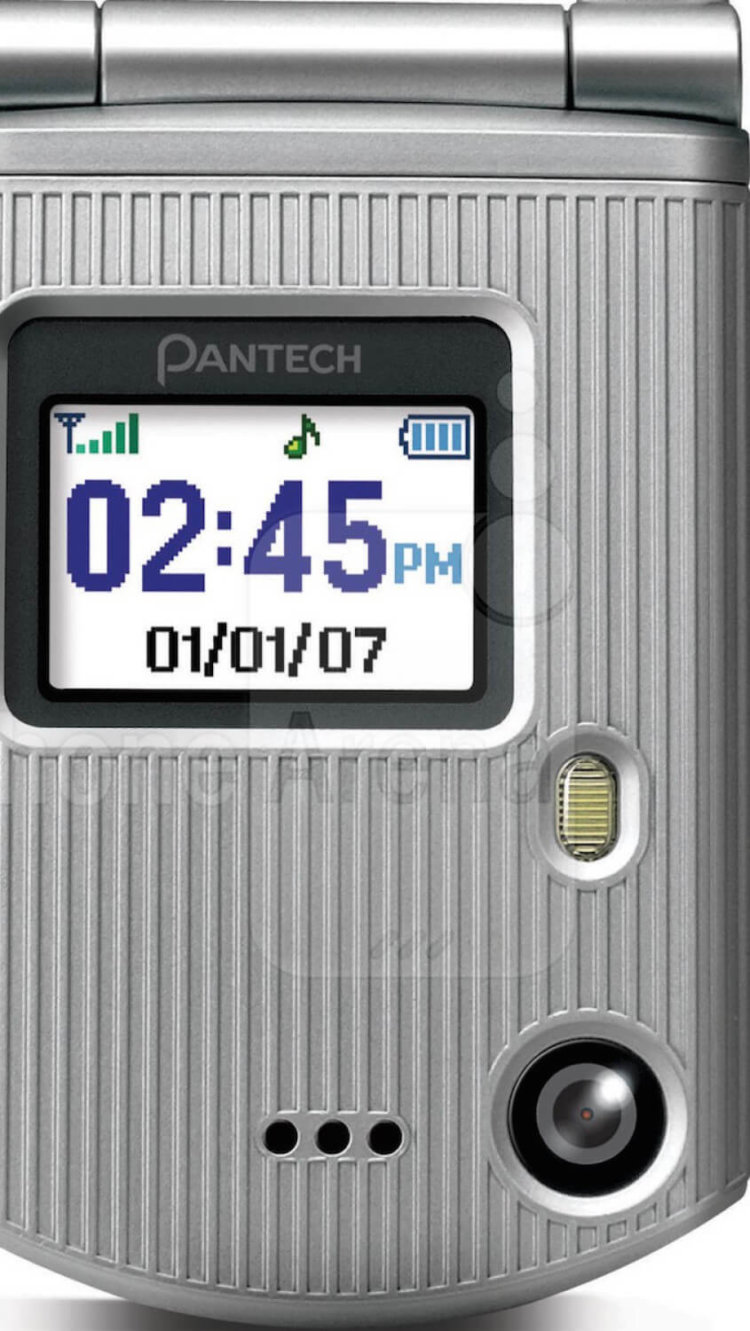 Телефоны для муравьёв: рейтинг наиболее компактных устройств. Pantech PG-C3b. Фото.