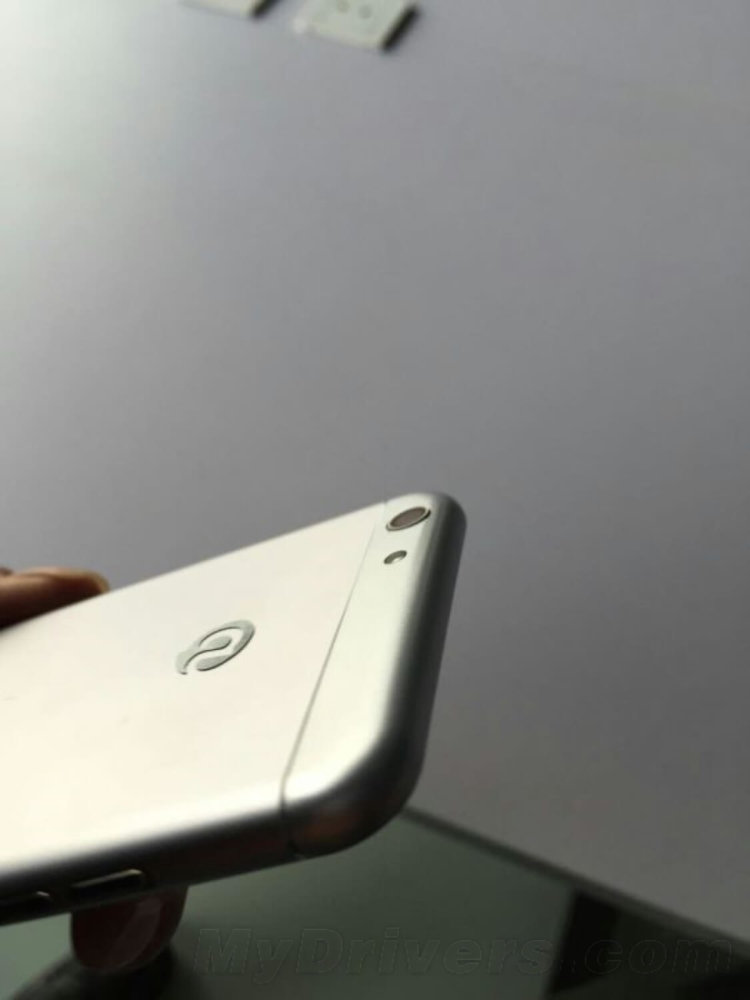 Dakele 3: iPhone 6, но на Android. Фото.