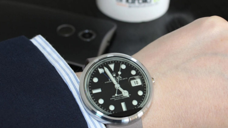 Производители часов и разработчики Wear — грядет война. Фото.