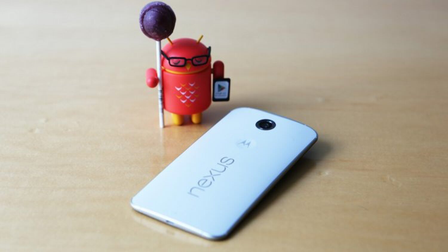 Nexus 6 «расползается по швам». Фото.