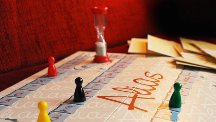 Лучшие настольные игры для большой компании. Лучшие настольные игры для большой компании. Фото.