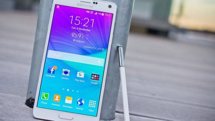 Смартфоны, с которыми не придётся мёрзнуть зимой. Samsung Galaxy Note 4. Фото.