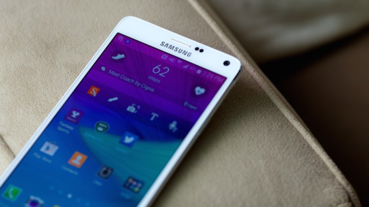Флагманские устройства Samsung вырастут в цене. Фото.