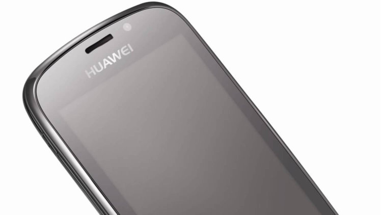 Первопроходцы: с какими смартфонами дебютировали самые популярные бренды? Huawei U8220. Фото.