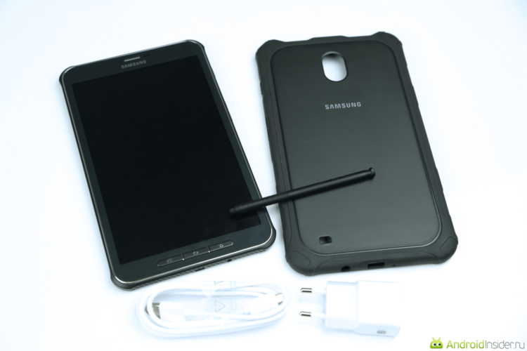 Samsung Galaxy Tab Active: планшет повышенной прочности. Фото.