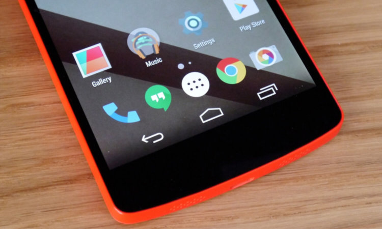 Лучшие новогодние подарки до 17 тысяч рублей. Nexus 5. Лучшие новогодние подарки до 17 тысяч рублей. Nexus 5. Фото.