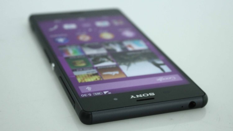 Смартфоны, с которыми не придётся мёрзнуть зимой. Sony Xperia Z3. Смартфоны, с которыми не придётся мёрзнуть зимой. Sony Xperia Z3. Фото.