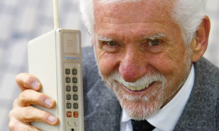 История компании Motorola. История компании Motorola. Фото.