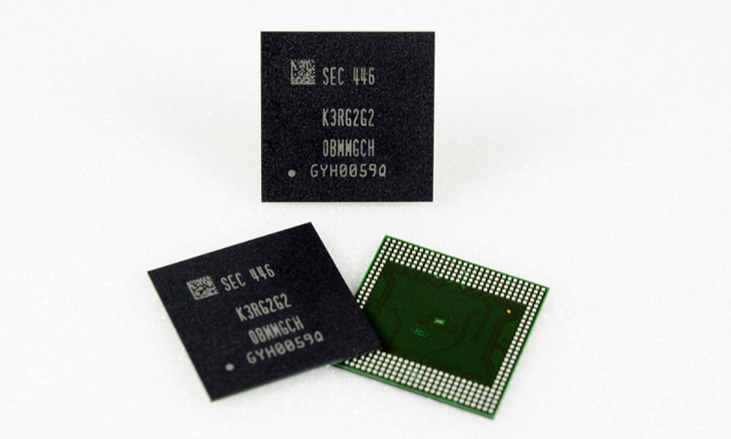 Оперативная и встроенная память смартфон. Lpddr4 Оперативная память. Чипы DDR Samsung. Память смартфона. Оперативная память смартфона.