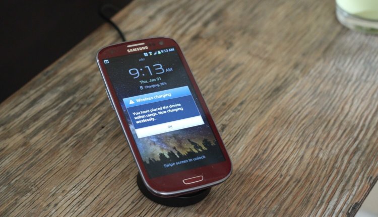 Беспроводная зарядка станет в три раза быстрее. Беспроводная зарядка станет в три раза быстрее. Фото.