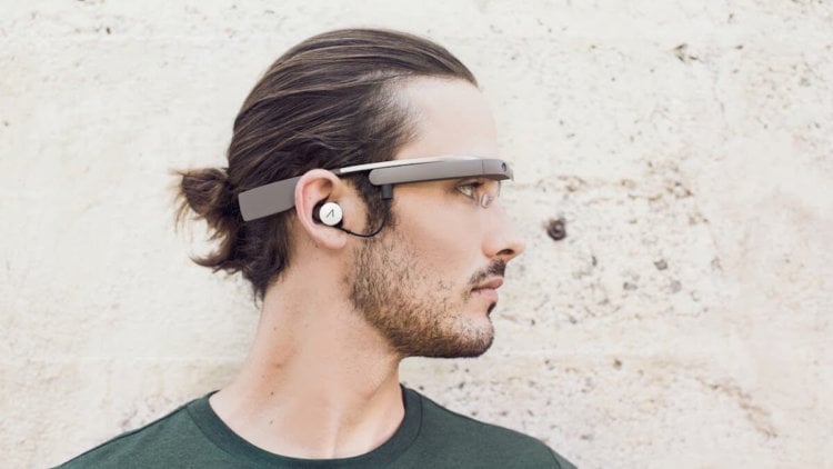 Чего ждать от Google в этом году? Google Glass. Фото.