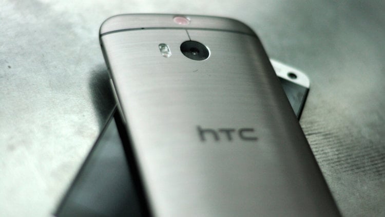 Samsung и Apple перейдут на двойные модули камер вслед за HTC? Фото.
