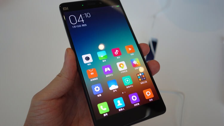 Xiaomi Mi Note и Mi Note Pro — новшества, которые удивляют. 4 ГБ LPDDR4 оперативная память (Mi Note Pro). Фото.