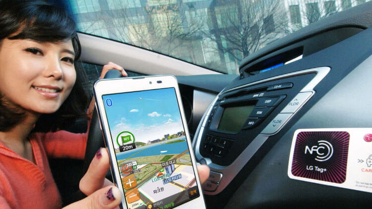 7 способов умного использования NFC. Метка в автомобиле. Фото.