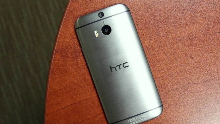 Поклонники HTC отказываются верить в такой One M9. Фото.