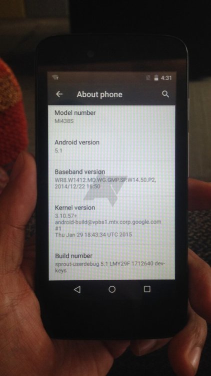 Android 5.1 засветился на смартфоне Android One. Фото.