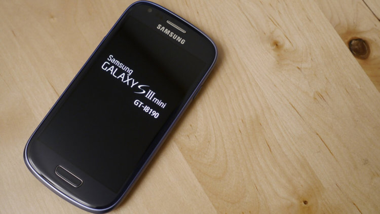 А вы знали значение буквы «S» в линейке Samsung Galaxy? Фото.