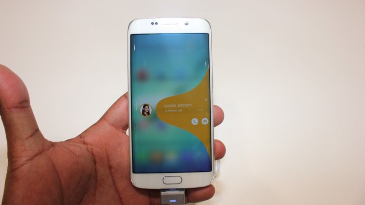 Что умеет изогнутая грань Galaxy S6 Edge? Уведомления на выбор. Фото.