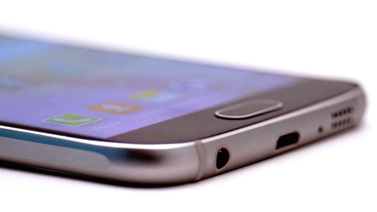 5 главных преимуществ Galaxy S6 над HTC One M9. Габариты. Фото.