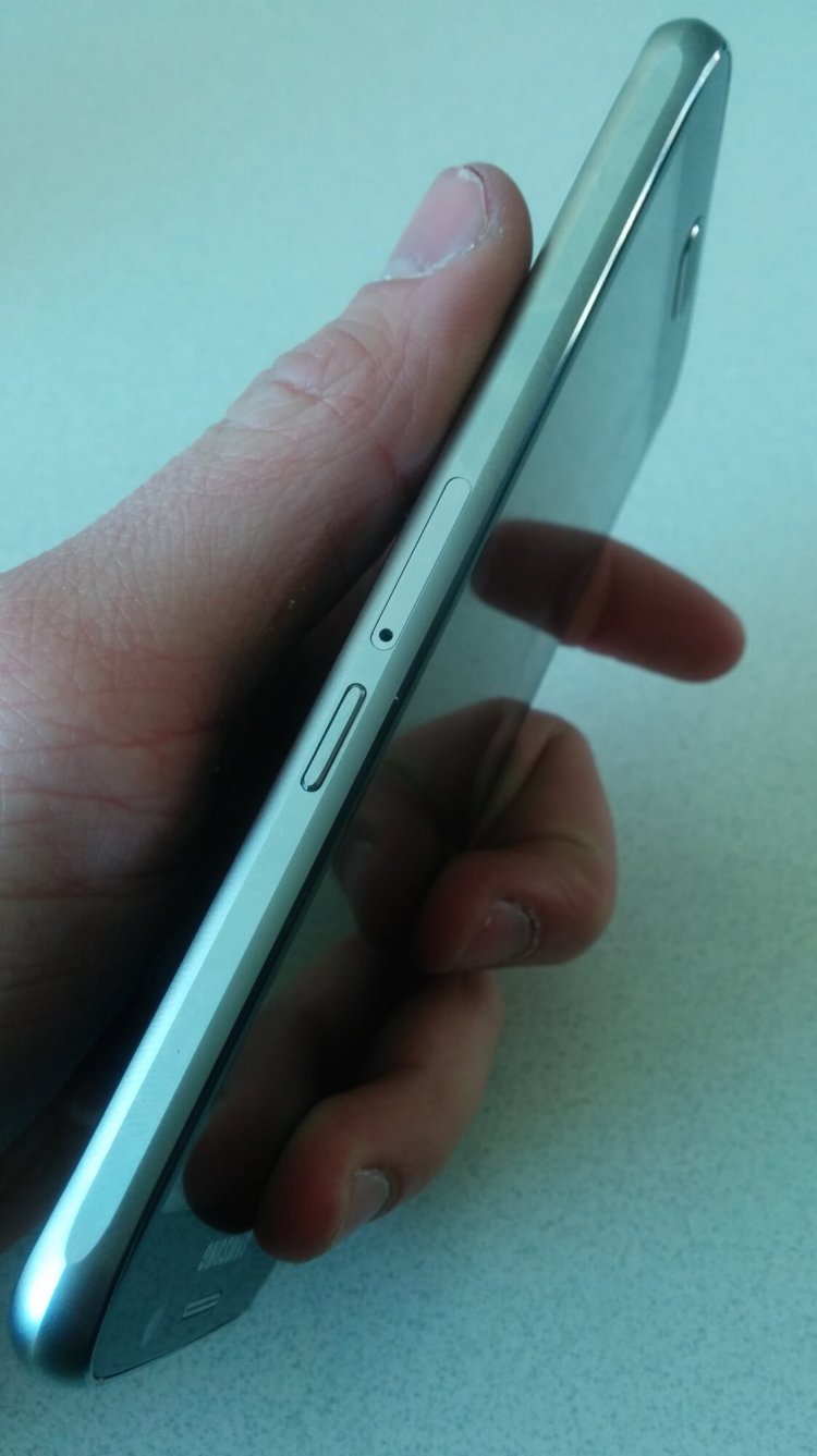 Как потратить 500 долларов и купить поддельный Galaxy S6? Фото.