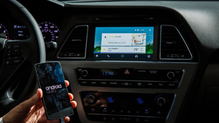 Новое приложение открывает Android Auto для всех. Фото.