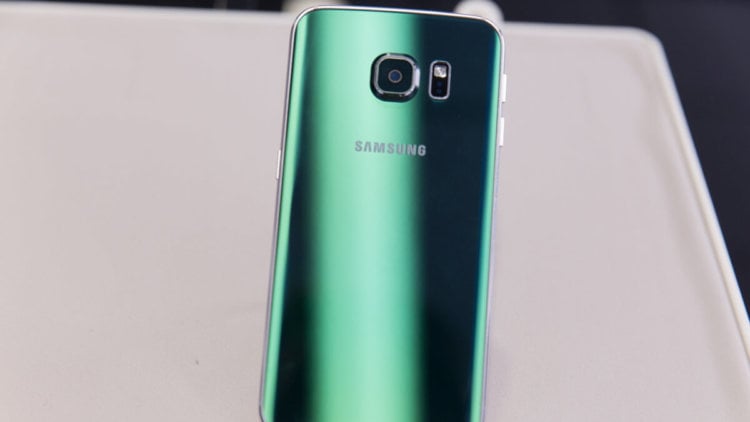 Как создаётся Galaxy S6 Edge? Фото.