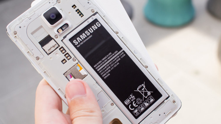 Samsung Galaxy Note 5: что дальше? MicroSD, съёмная батарея. Фото.
