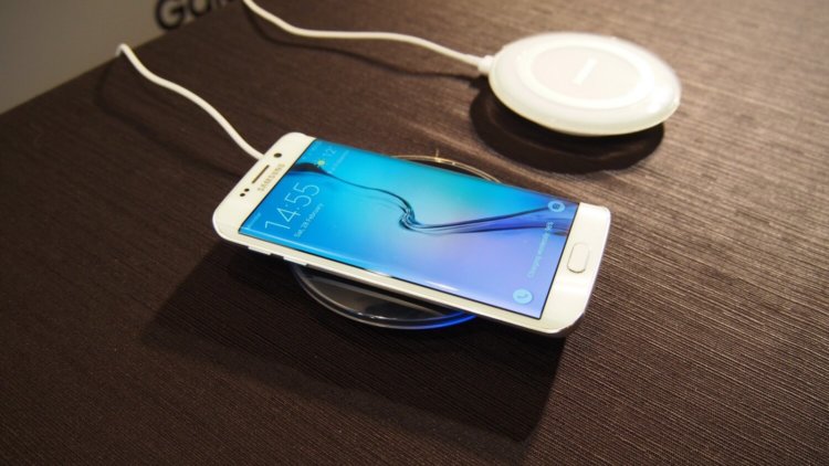 Такой ли будет упаковка Samsung Galaxy S7 edge? Фото.