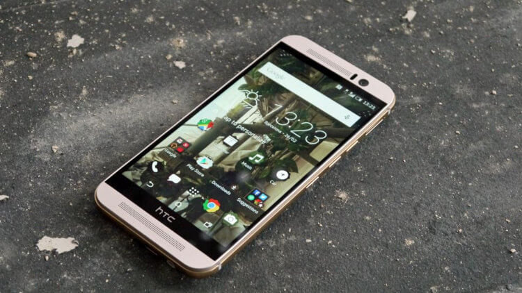 Чего нет в HTC One M9 и чего не хватает в M10? Фото.