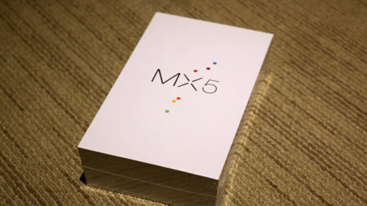 Meizu MX5 не во всем превосходит прошлогодний MX4. Фото.