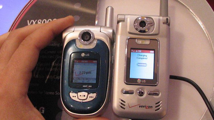 LG VX-8000