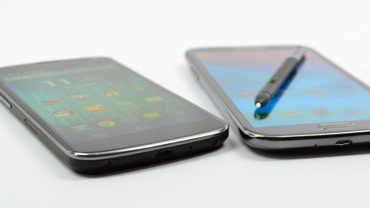 Стоит ли ждать обновлений владельцам Galaxy Note 2 и S3? Фото.