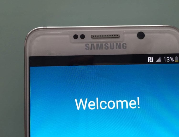 В Сеть попали фотографии работающих Samsung Galaxy S6 Edge Plus и Galaxy Note 5. Фото.