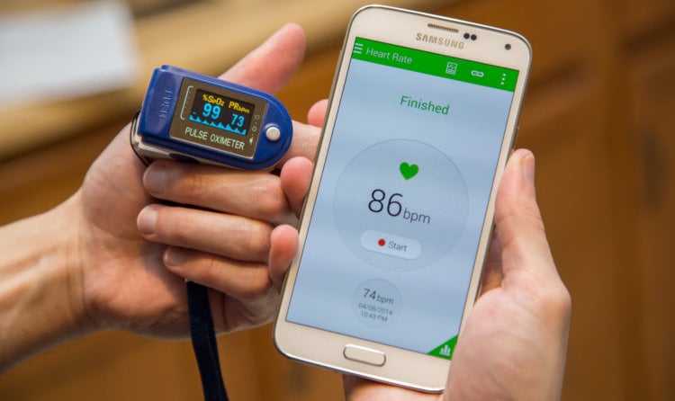 В Samsung научились измерять уровень жиров с помощью смартфона. Фото.