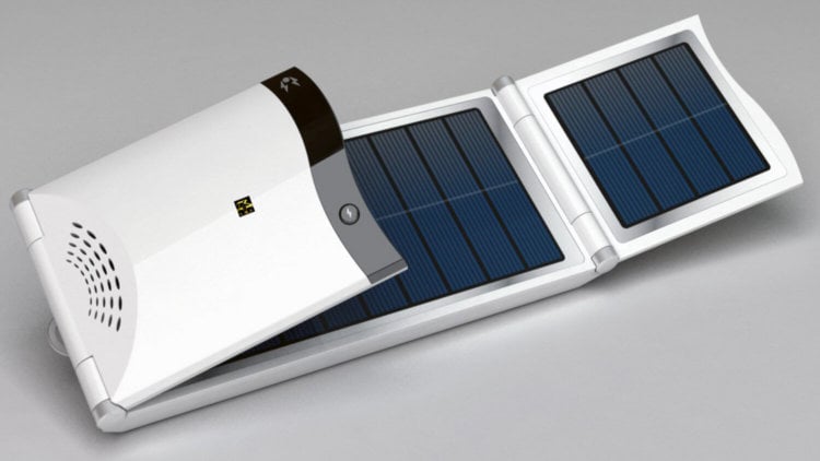 Задняя панель смартфона без солнечной батареи. Почему? Фото.