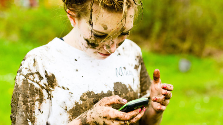 Насколько грязные наши смартфоны? Фото.