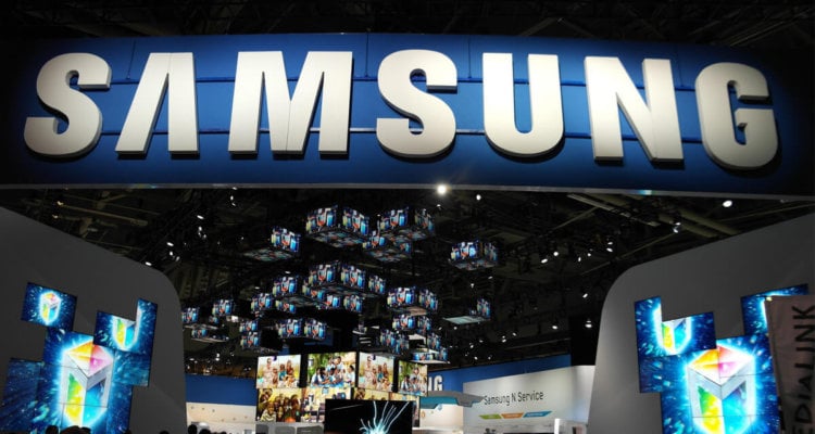 Samsung опять взялась за свое — ждем выход Galaxy O5. Фото.
