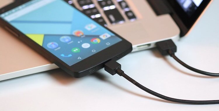 4 вещи, которые необходимо сделать до и после установки обновления Android. Зарядите устройство. 4 вещи, которые необходимо сделать до и после установки обновления Android. Зарядите устройство. Фото.