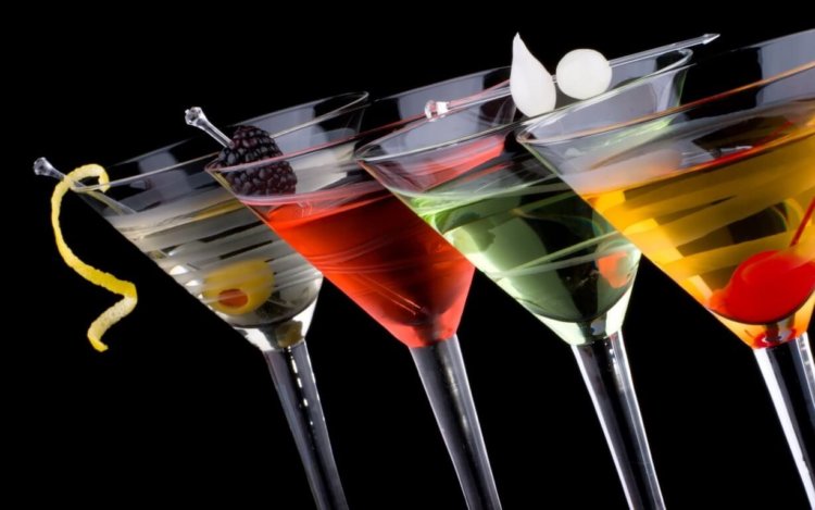 Cocktail Flow — незаменимый инструмент короля вечеринок. Фото.