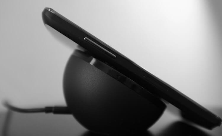 Почему в новых Nexus нет беспроводной зарядки? Ответ Google. Почему в новых Nexus нет беспроводной зарядки? Ответ Google. Фото.