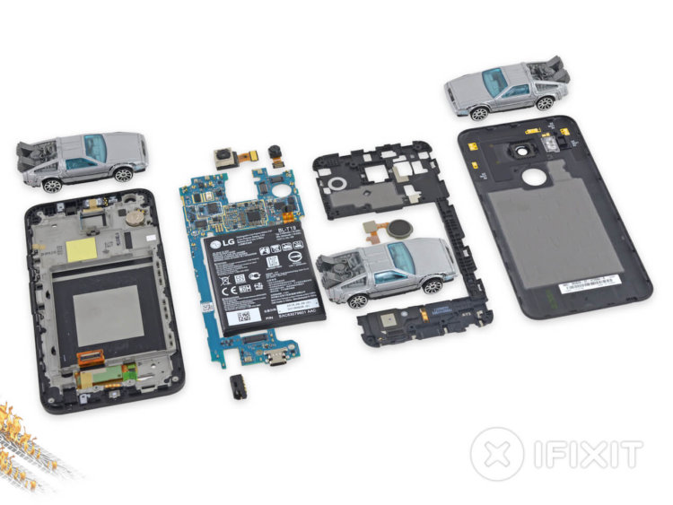 iFixit разложили на своем столе Nexus 5X. Фото.