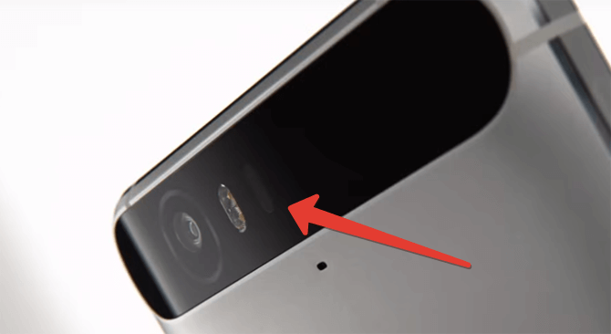 Некоторые чехлы для Nexus 6P могут сломать камеру смартфона. Фото.