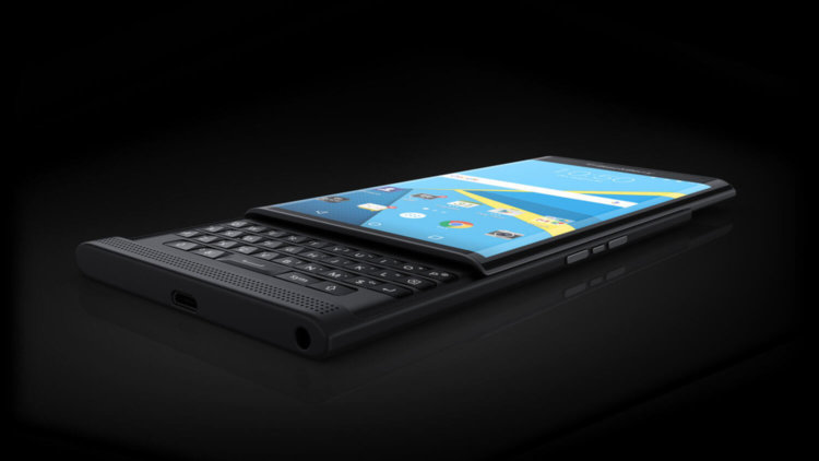 Почему беспроводная зарядка не у всех BlackBerry Priv? Почему беспроводная зарядка не у всех BlackBerry Priv? Фото.